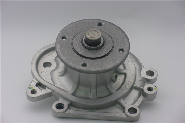 Devirdaim Su Pompası Toyota Hılux 2.4l L Ln56 Ln65 83-91 / Land Cruıser 2.4l 2l Lj70 Kzj70 88-93 - 1610059135-1610059136-1610059139