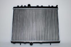 Radyatör 307-407-c4-c5-berlıngo-partner1.6-1.8-2.0 Hdi Ac Klimasız Mek 380x552x26 - 1330.Y5-1330.F5-1330.P9-1330.W2
