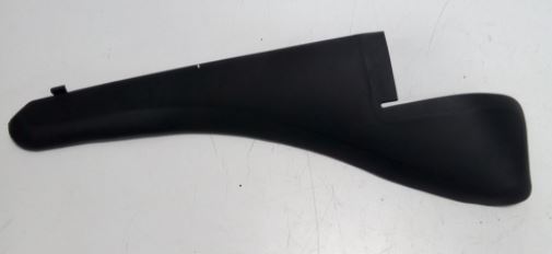 Ön Cam Izgara Kenar Bakaliti Sağ Renault Master Iıı 10 - 668100009R