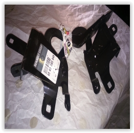 Motor Kaput Menteşesi Sağ Clıo Iv - 654008394R