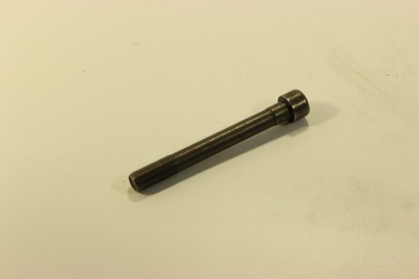 Silindir Kapak Saplaması Üst H100 Kamyonet-l300-l200 2.4-2.5 D 94 96 - 2232132000-2232142001-MD040514