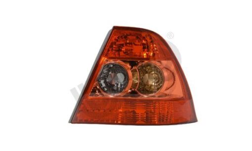 Stop Lambası Sağ Toyota Corolla 1.4l 4zz-fe Zze120. 1.6l 3zz-fe Zze121. 1.4l 1ndtv Nde120 Sedan 05-06 - 81551-02260