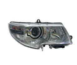 Skoda Far Super B 07-12 Sağ (zenon) - UNI-HL-009-RH