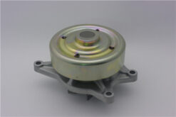 Devirdaim Su Pompası Toyota Avensıs 1.6l 3zzfe Zzt250 03-08 / Corolla 1.4l 4zz-fe Zze120 Vvti 02-06 / 1.6l 3zz-fe Zze121 Vvti 02-06 / Verso 1.6l 3zz-fe Znr10 04-> Gwt-98a İle Aynı - 1610029415-1610029175
