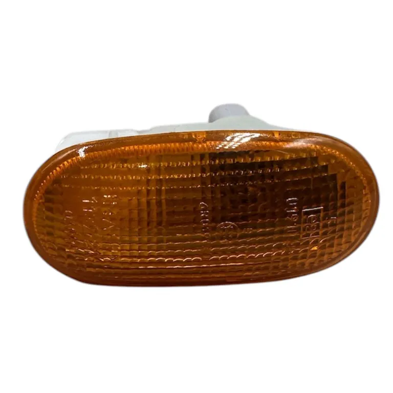 Mıtsubıshı Sinyal Çamurluk L200 99-05/lancer 93-95/colt 96-01 /galant 96-98/proton 96-98 Sağ/sol - MB821172 1 Mıtsubıshı Sinyal Çamurluk L200 99-05/lancer 93-95/colt 96-01 /galant 96-98/proton 96-98 Sağ/sol - MB821172