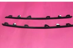 Ön Panjur Çıtası Sağ-sol Renault Clıo V 19> Siyah - 960109845R