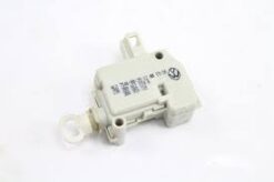 Bagaj Merkezi Kilit Motoru Golf Iv 97-05 Passat 96-00 Ibıza 02-09 -leon-octavıa 97 >mercedes-bmw - 3B0959781B-1M0959781A