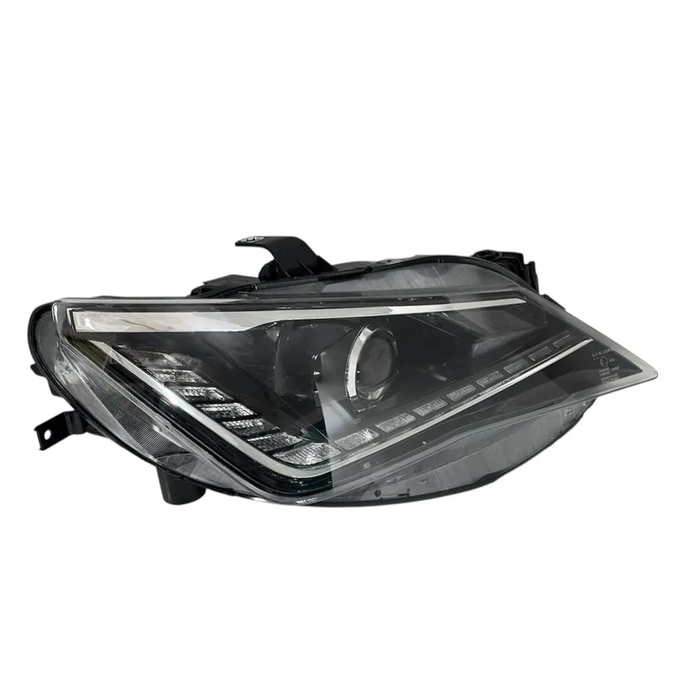 img033690.webp img033690